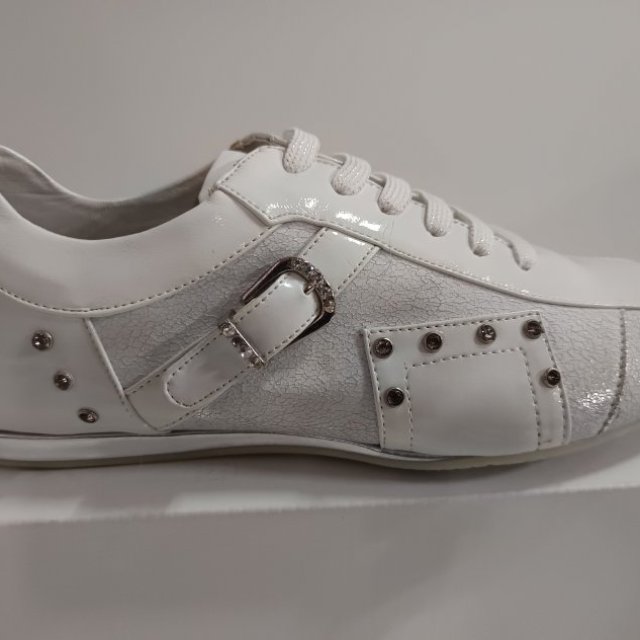 Stock de zapatos mujer